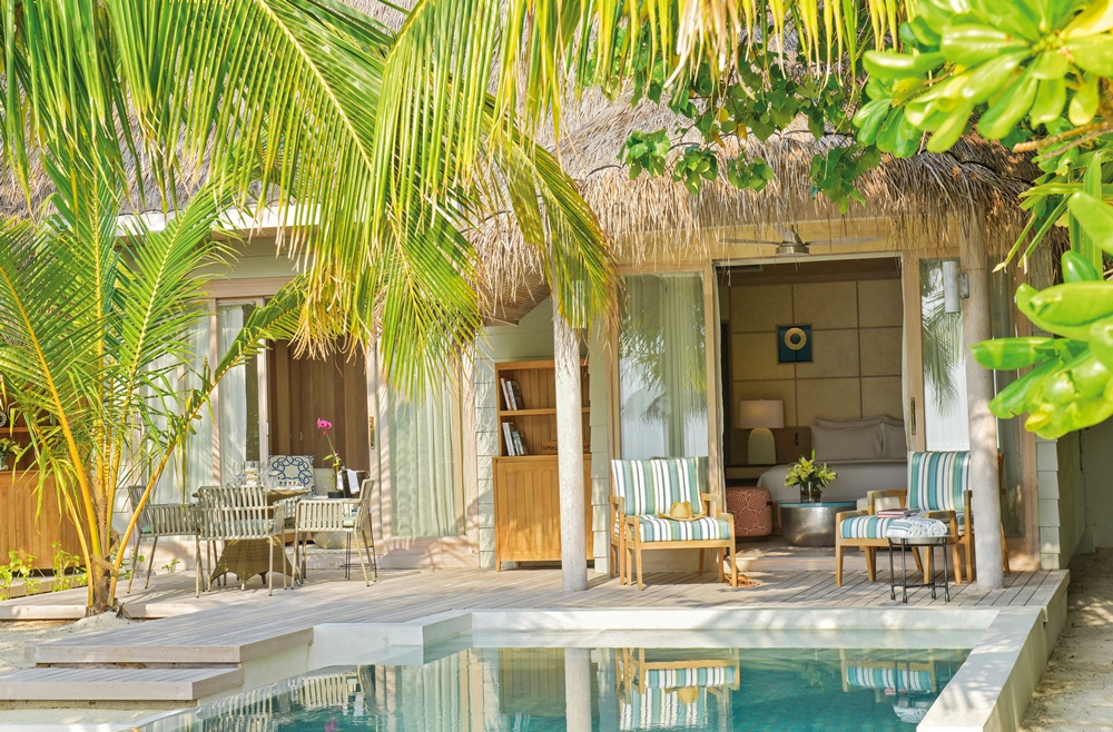 content/hotel/Kanuhura/Accommondation/Grand Beach Pool Villa Sunset/Kanuhura-Acc-GrandBeachPoolVilla-07.jpg